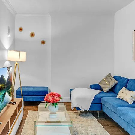Stylish 2Bd In Brooklyn Heights Apartment